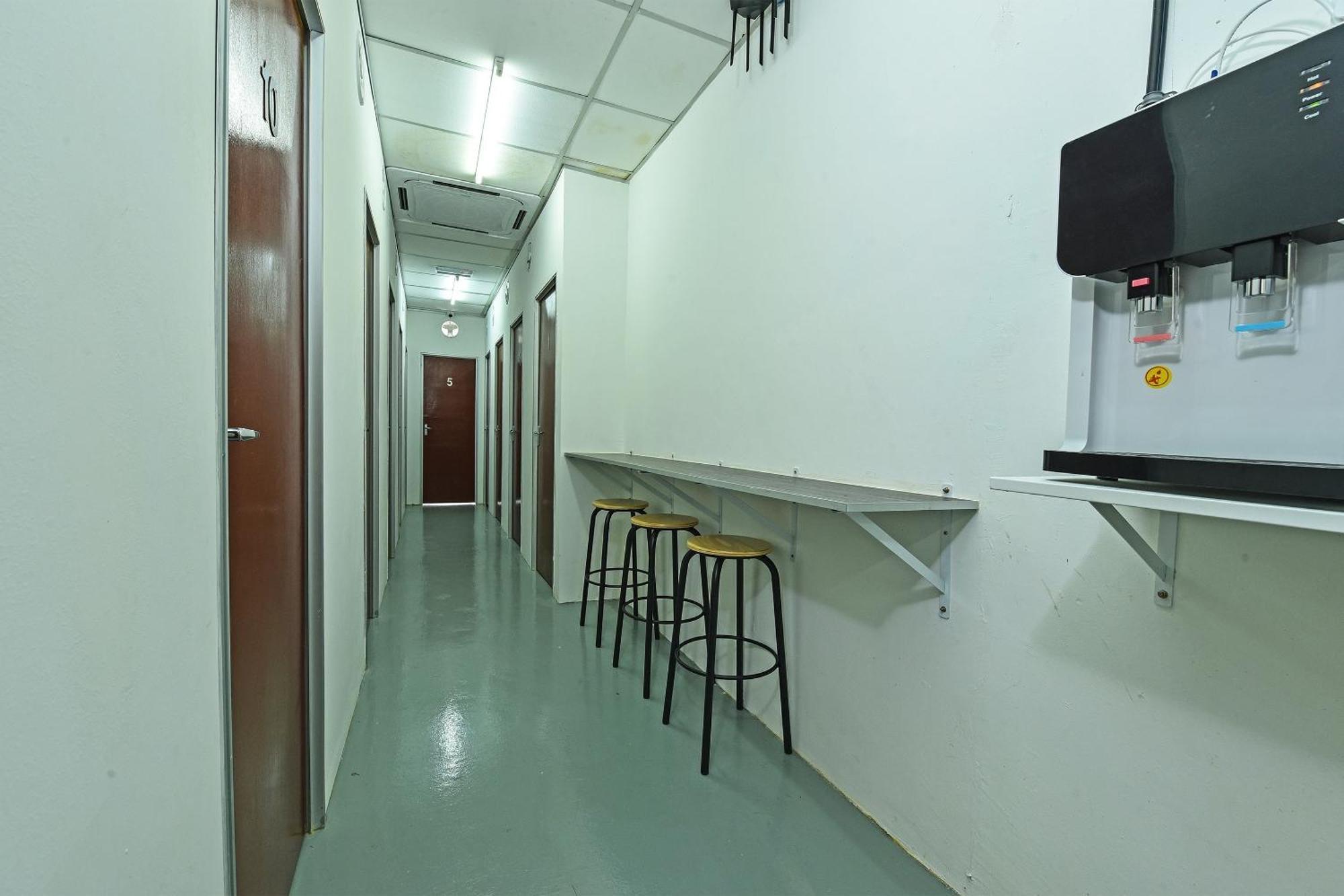 Spot On 90500 Sri Rampai Metro Hostel Kuala Lumpur Bagian luar foto